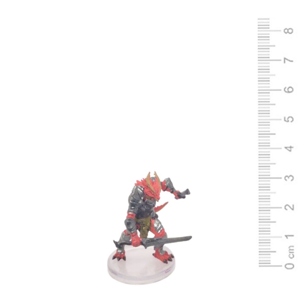 D&D Miniatures: Return of the Dragons 36 Half-Red Dragon Veteran